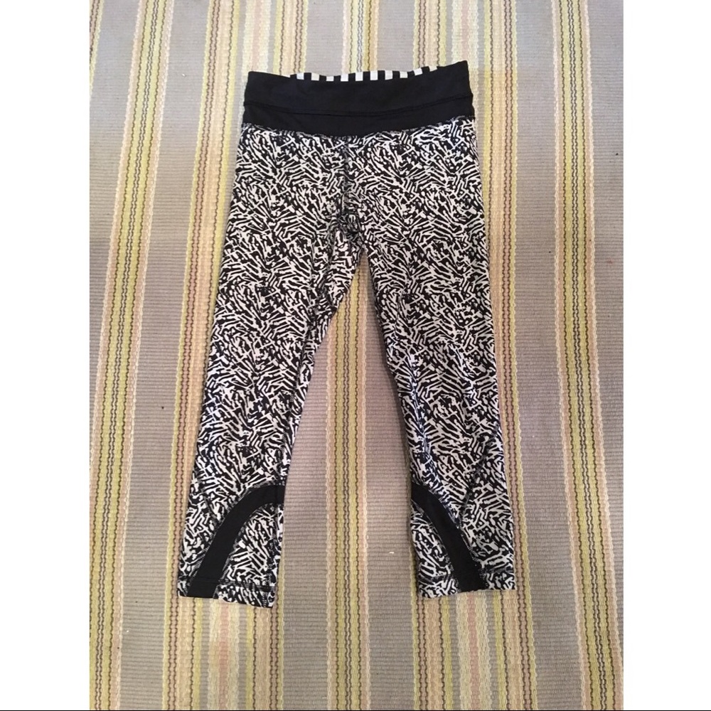 Lululemon leggings!